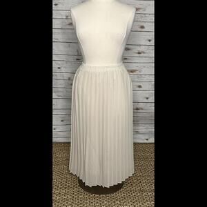 Vintage preppy minimalist light academia cream pleated midi skirt  Size 16